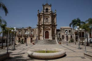 Cómo se sobrevive el verano en la ciudad más calurosa de Europa