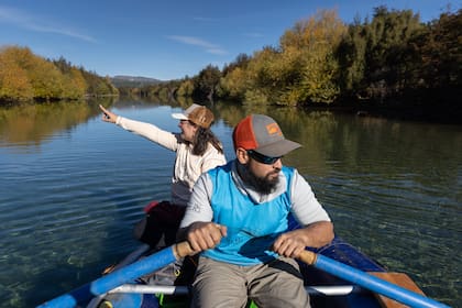 Flotada en el Carrileufú con el guía de pesca Martín Riquelme