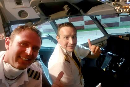 Fly Bondi repatriados.