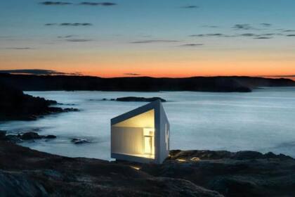 Fogo Island Inn al atardecer, uno de los hoteles soñados.
