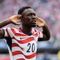 Qué pasó con Folarin Balogun, el jugador perdonado que provocó las quejas de Europa contra la FIFA