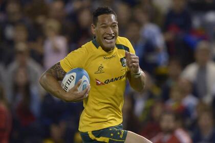 Folau, en acción y antes del escándalo que desató