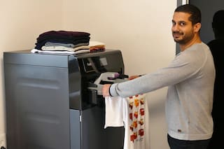 CES 2019: la TV enrollable, el doblador de ropa y más gadgets de la feria tech