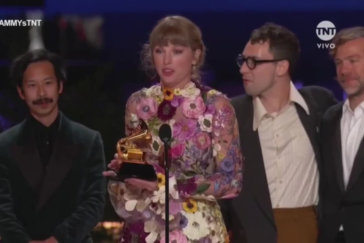 "Folklore" de Taylor Swift gana premio Grammy al álbum del año