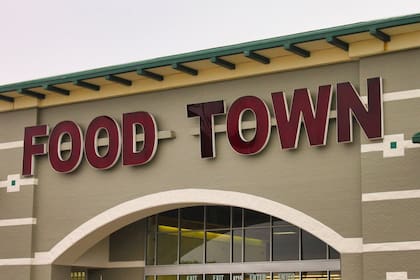 Food Town fue fundada en 1993 por Ross Lewis y un grupo de conocidos