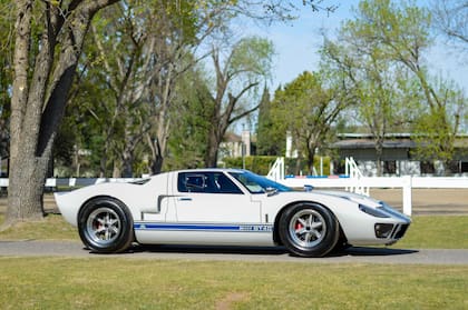 Ford GT40