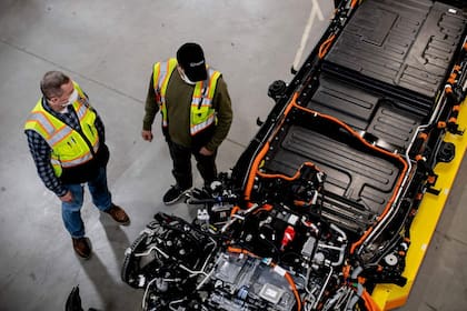 Ford, que inicialmente tenía previsto construir 75.000 Lightnings, dijo este mes que duplicaría la producción