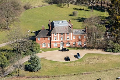 Forest Lodge, anteriormente conocido como Holly Grove, Windsor Great Park, Berkshire, 2018. Artista: Fotógrafo del personal de Historic England