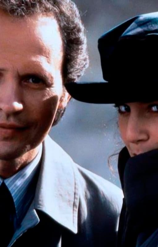 Forget Paris, de y con Billy Crystal y Debra Winger