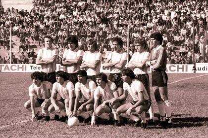 Formación de Racing de Córdoba en 1984, el año en el que el plantel ganó el Prode