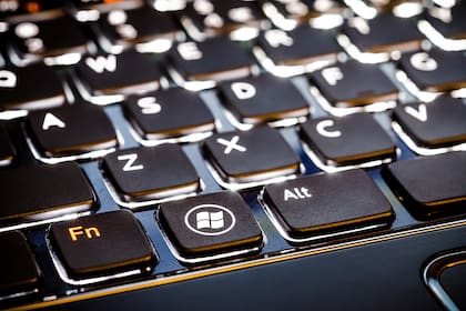 Formatear una computadora vuelve al sistema operativo la mismo estado que tenía cuando el equipo fue comprado, útil por si esa computadora se venderá o se busca resolver algún problema de software