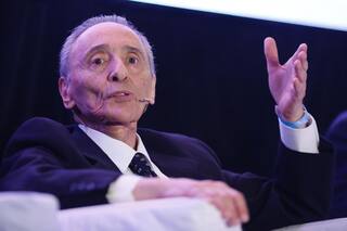 Para Magnetto, los recursos locales "nos hacen creer más ricos de lo que somos”