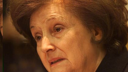 Foto de archivo de Lucía Hiriart. Fuente: El Mercurio