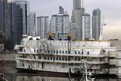 Foto de archivo del Casino Flotante de Buenos Aires.