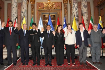 Una reunión de la Unasur en 2020, donde estuvieron Maduro; Piñera; Morales; Humala; Cristina Kirchner; Dilma; Santos y Mujica