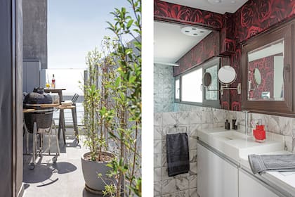 En el baño, revestimiento de porcelanato con relieve (Piú). Mueble con frente enchapado y empapelado con estampas de flores. Toalla de algodón (Claudia Adorno).