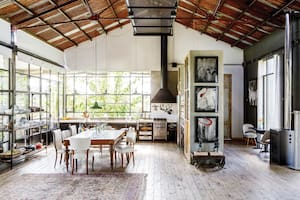 Foto de un living-comedor integrado con la cocina.