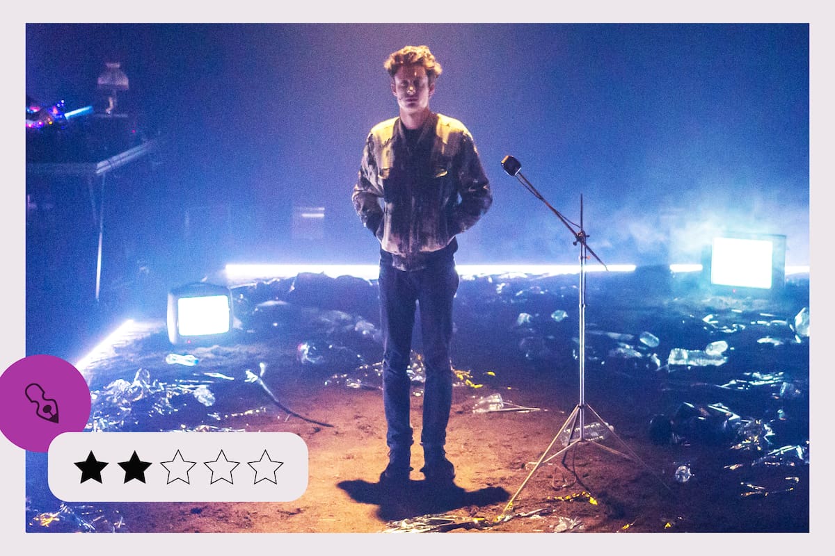 Foto de una puesta previa en otro país de L'avenir, que ahora se presenta en el Festival Internacional de Teatro (FIBA)