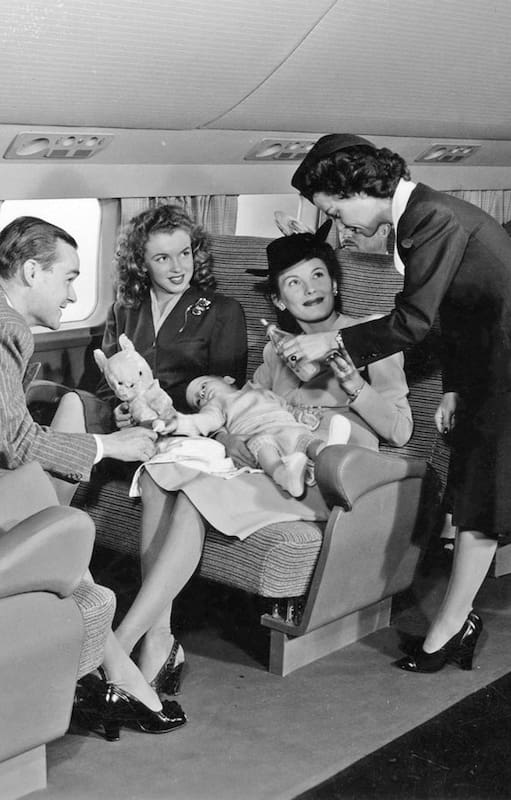 Foto sacada por Larry Kronquist para la revista Douglas Airview magazine (1946)