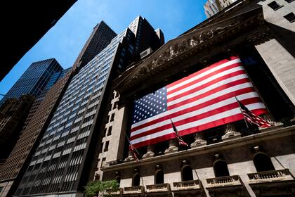 Foto tomada el 29 de junio de 2022 de la sede de la Bolsa de Valores de Nueva York.  (Foto AP/Julia Nikhinson)