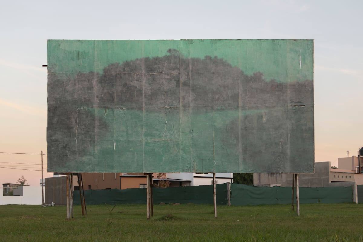 Fotografía de Sofía Desuque, de la serie "Archivo en Tránsito", en la sección Next