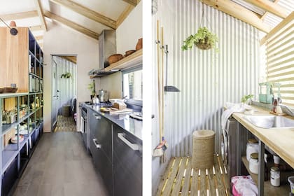 En la cocina, mesada y bajomesada ‘Steel’ (Johnson Acero). Piso (Ilva). En el lavadero, mesada en pino hidrolaqueado y con pátina blanca. Bajomesada de fenólicos teñidos (Taller Alsina).