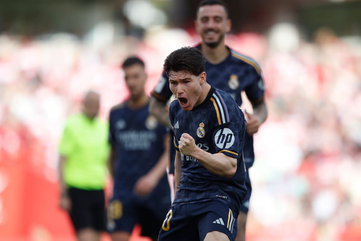 Fran Garcia del Real Madrid celebra tras anotar el primer gol de su equipo en el partido ante Granada