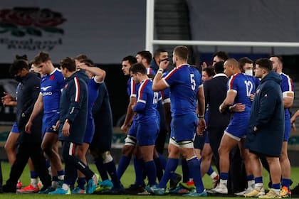 Francia debe vencer a Gales para seguir teniendo chances de ganar el Seis Naciones; le queda además un encuentro pendiente con Escocia.