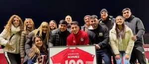 El defensor del Argentinos puntero que empezó como 10, cumplió 100 partidos y está en el radar de Boca