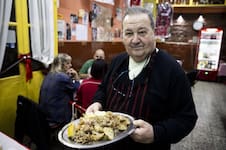 La tradicional cantina de barrio que cautivó al ídolo del fútbol