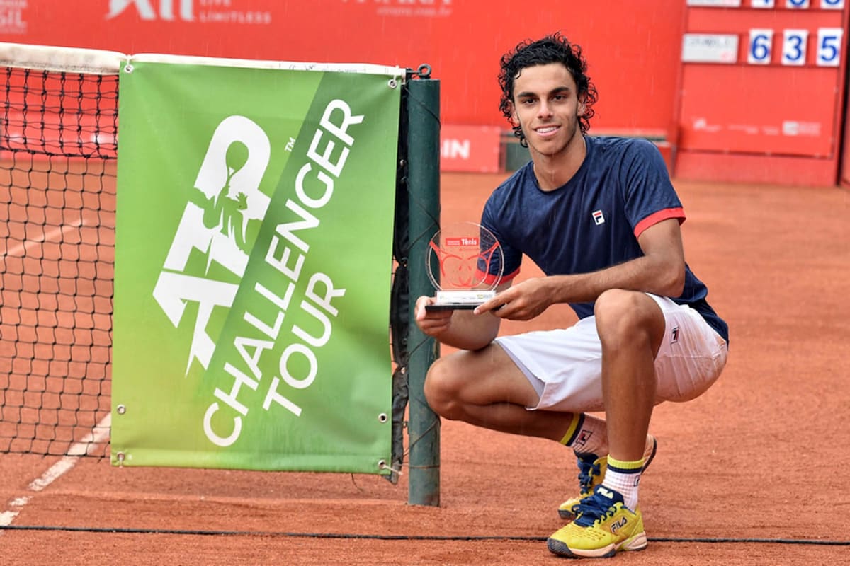 Francisco Cerundolo campeón Challenger ascendió más de cien puestos en el año.