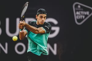 Francisco Cerúndolo, de impacto en impacto: campeón el domingo pasado en Bastad, venció al 8° del mundo, el ruso Rublev, en los 8vos de final de Hamburgo.