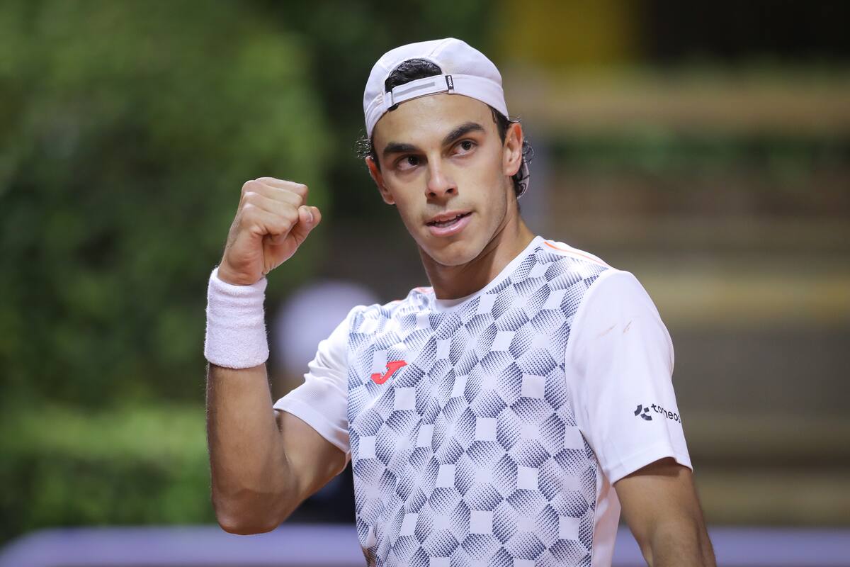 Francisco Cerúndolo debió batallar tres sets en su estreno