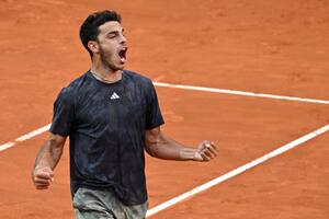 Francisco Cerúndolo grita su triunfo ante Cameron Norrie, en Lyon