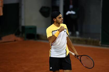Francisco Cerúndolo logró otra buena victoria, sobre el austríaco Filip Misolic, y ya está en la tercera etapa de Roland Garros.
