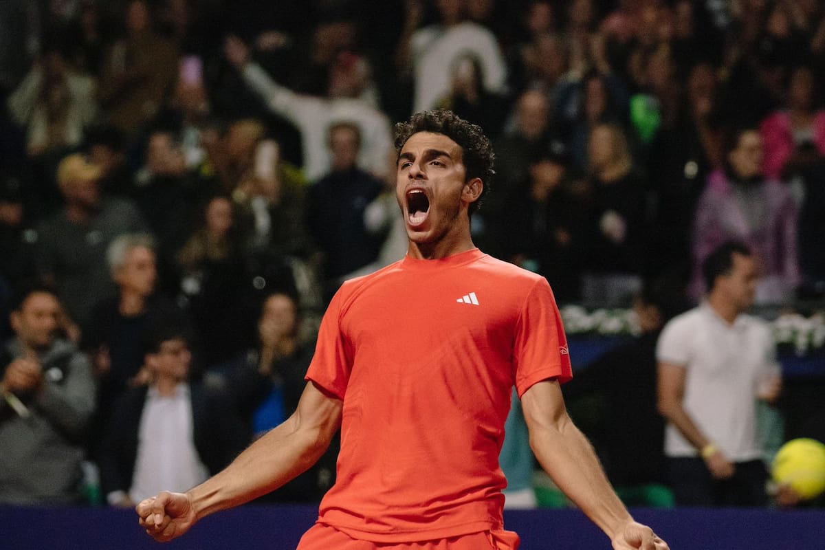 Francisco Cerúndolo logró un triunfo de alto impacto en los cuartos de final del Argentina Open, sobre el alemán Alexander Zverev, número 2 del tour.