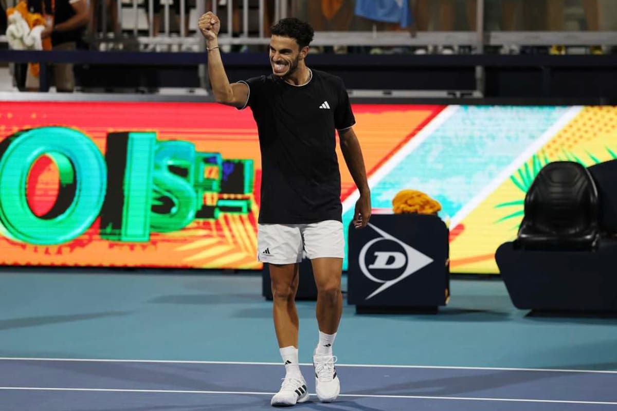 Francisco Cerúndolo venció al francés Ugo Humbert por 6-4 y 6-3 en el Masters 1000 de Miami 2026; avanzó a cuartos de final