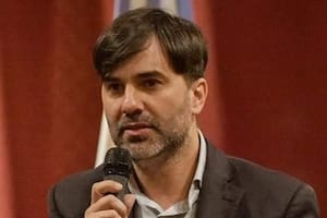 El intendente de Castelli busca lograr autonomía plena y recrudece el debate por la reelección eterna