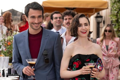 Francisco Freschi es argentino y participó de la quinta temporada de Emily in Paris