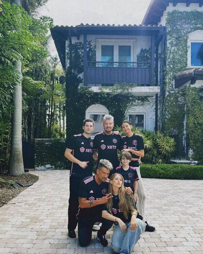 Francisco, Marcelo, Juanita, El Tirri, Lolo y Mica Tinelli listos para ir a ver el debut de Lionel Messi en Inter de Miami