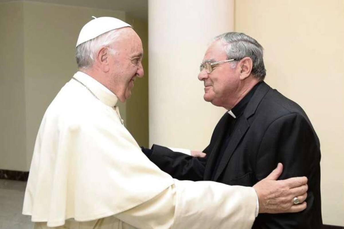 Francisco se reencontró con el obispo Oscar Ojea, presidente del Episcopado