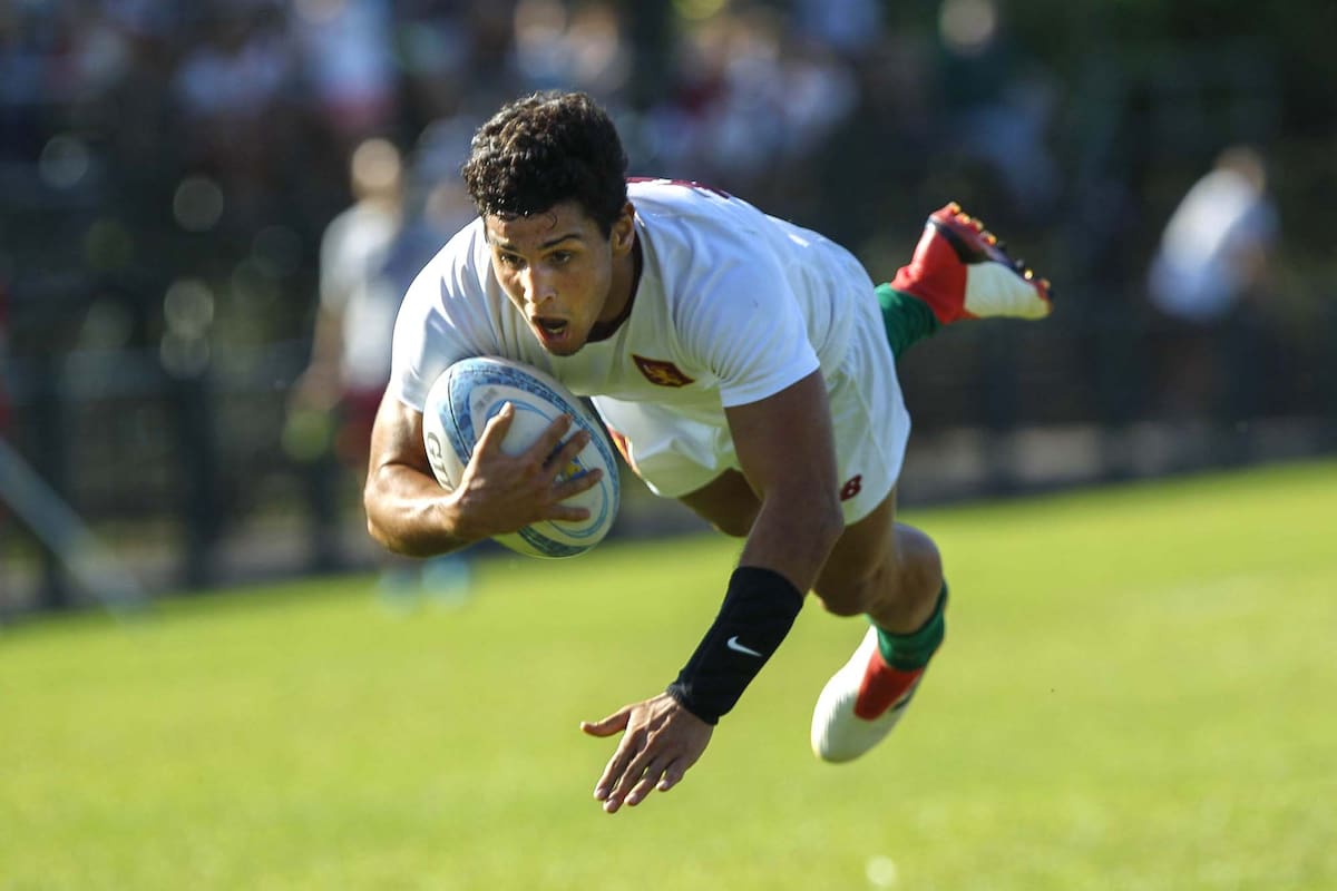 Francisco Ulloa: a sus 21 años jugó, hizo jugar y anotó nada menos que cuatro tries