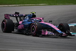 Colapinto no marcó vueltas rápidas en la segunda práctica, quedó último y con 15 posiciones de penalización