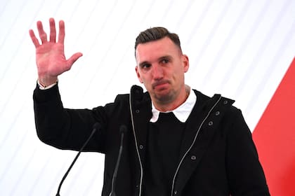 Franco Armani, emocionado en su despedida de River (Photo by Luis ROBAYO / AFP)