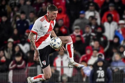 Franco Carboni en el único partido que jugó con la camiseta de River: ingresó durante el segundo tiempo de un amistoso contra Millonarios de Colombia, que finalizó empatado 1-1