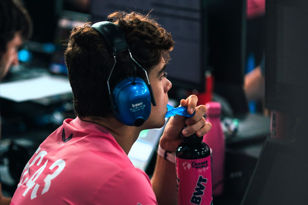 Franco Colapinto buscará mejorar el 18° puesto de la clasificación en la carrera de Singapur