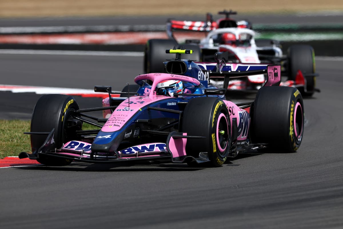 Franco Colapinto cumplió una formidable actuación en el circuito de Silverstone (Photo by Clive Mason/Getty Images)