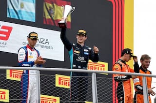 Franco Colapinto ganó en otro circuito legendario y mantiene en alto la ilusión en el automovilismo de elite