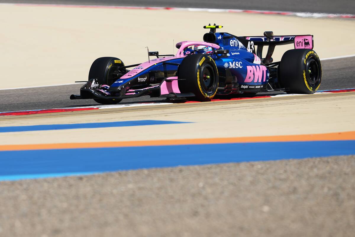 Franco Colapinto, durante los ensayos de pretemporada en el circuito de Sakhir (Bahréin)