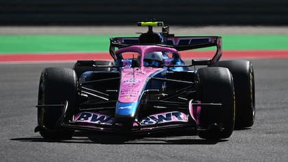 Franco Colapinto pone a punto su Alpine para la carrera de mañana en Austin, donde deberá penalizar 10 lugares respecto de lo que consiga en la qualy